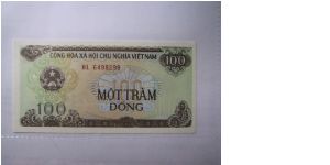 Viet Nam 100 Dong Banknote in UNC condition Banknote