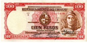 1939 
100 Pesos
Red/Brown
Coat of Arms & Lady Liberty
Crowd in town square 
Security thread
Watermark J G Artigas 
T De La Rue Banknote