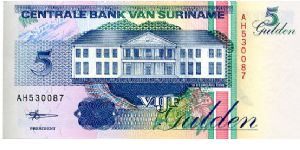 5 Gulden
Blue/Green
Log trucks above Value & Central Bank building 
Loging & Toucan
Wmk :toucan Banknote