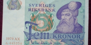 Sveriges Riksbank |
5 Kronor |

Obverse: King Gustav Vasa (1496-1560) |
Reverse: Scenes from the Swedish countryside, including stylised crowing wood-grouse and A capercaillie |
Watermark: Grid of diagonal wavy lines with the number 5 printed in the boxes. Blue and red fibers are irregularly posted in the paper Banknote