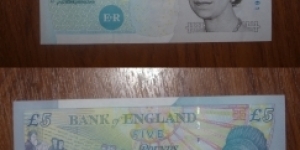 5 Pounds. Chris Salmon signature.  Banknote