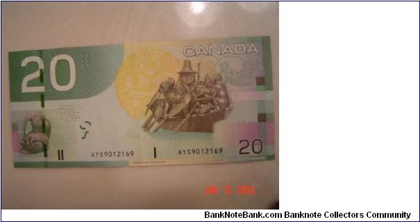 Banknote from Canada year 2004