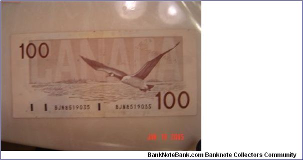 Banknote from Canada year 1988