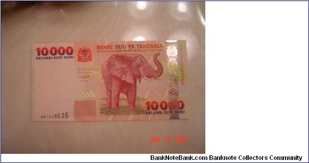 Tanzania P-39 10000 Shilingi 2003 Banknote