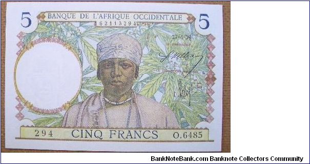East Africa 5 Francs, beautiful. Banknote
