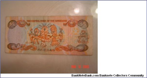 Banknote from Bahamas year 2001