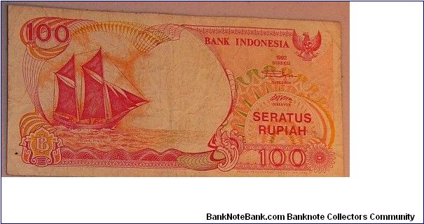 Banknote from Indonesia year 1992