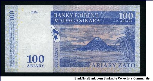 Banknote from Madagascar year 2004