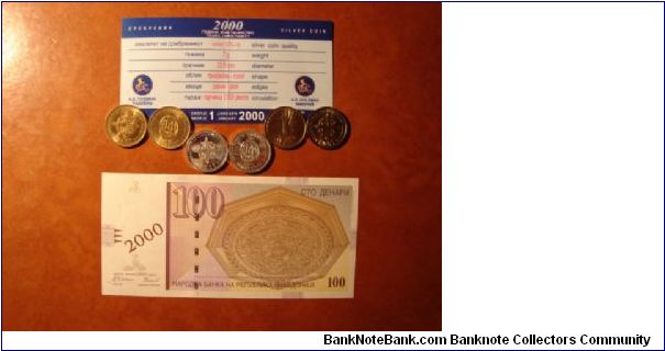 commemorativ set of coins 2000 with comemorativ banknote
2000 years of christianity,UNC Banknote