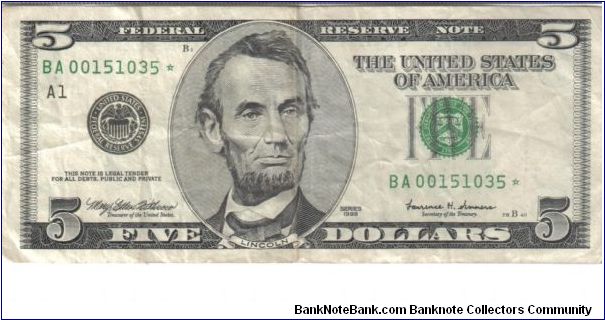US 1999 5 dollar note. (Star) Well circulated. Banknote
