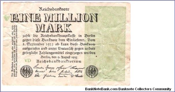 1 million Mark Infation currency #102b Water mark/ small circles wo/serial number Banknote