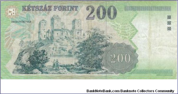 Banknote from Hungary year 2001