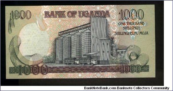 Banknote from Uganda year 2005