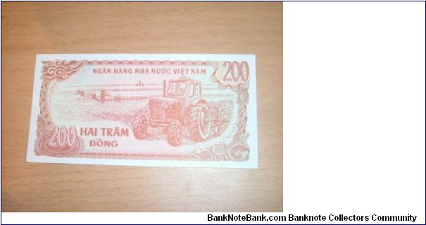 Banknote from Vietnam year 1987