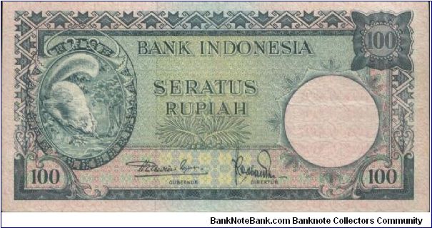 ANIMALS SERIES WITH NO:100GY 74109. SIGNED BY MR SJAFRUDDIN PRAWIRANEGARA & TRB.SABAROEDIN. WATERMARK PRINCE DIPONEGORO.(O)A SQUIRREL(R)PALACE AR BOGOR.PRINTED BY THOMAS DE LA RUE & COMPANY. 158X81MM Banknote