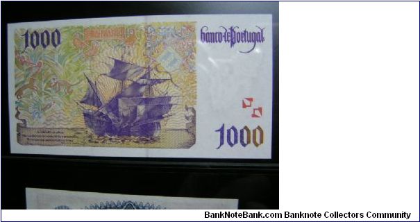 Banknote from Portugal year 1998