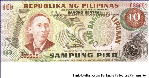Philippine 10 Pesos note with signature group 10. Banknote