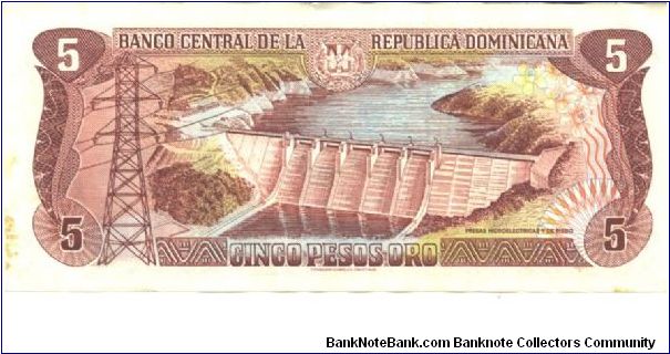Banknote from Dominican Republic year 1997