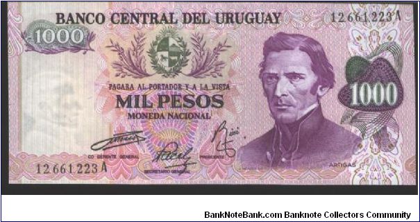 Violet and dark green on multicolour underprint. Arms at upper left center. Artigas at right. Building on back. Printer CdeM-A 

Signature title: 2 Banknote