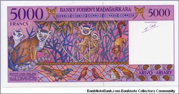 Banknote from Madagascar year 1995