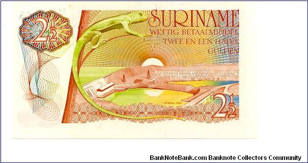 Banknote from Suriname year 1985