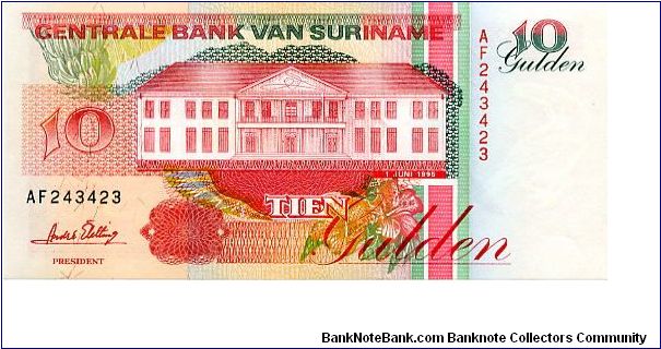 10 Gulden
Red/Green
Bananas above Value & Central Bank building 
Banana harvesting  & Toucan
Wmk :toucan Banknote