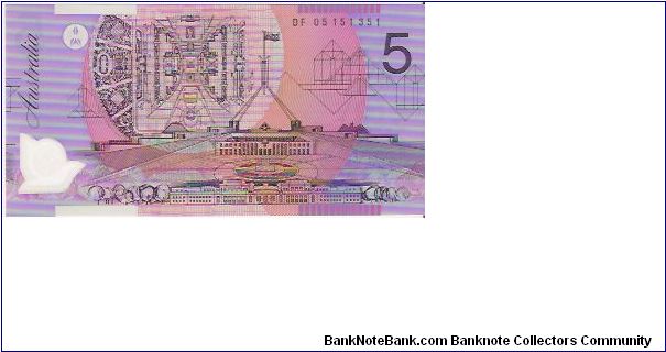 5 DOLLARS

POLYMER NOTE

DB 05 905 552 Banknote