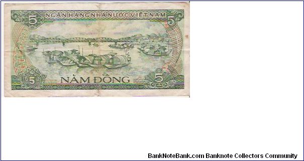 Banknote from Vietnam year 1985