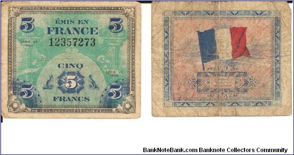 P115
5 France
Military Currency Banknote