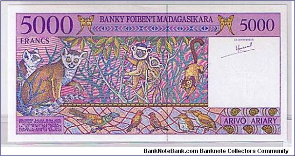 Banknote from Madagascar year 1998