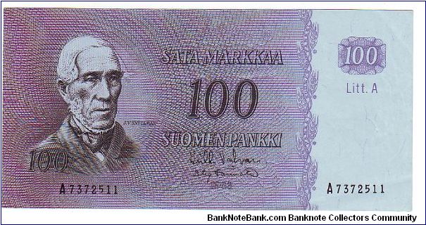100 Markkaa Litt.A Serie A

Banknote size 142 X 69mm (inch 5,591 X 2,717)

Made of 10,000,000 pieces

	
This note is made of 1970 Banknote