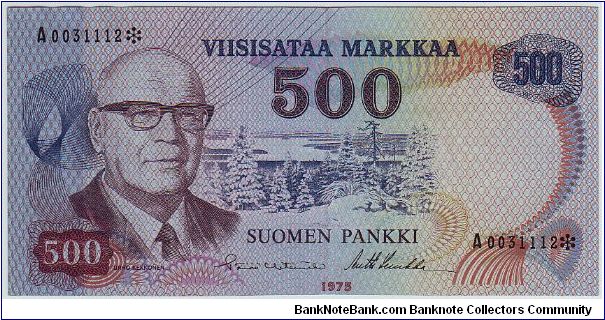 500 markkaa Serie A

Rare

The replacement of banknotes (asterisk)

Banknote size 141 X 69mm (inch 5,55 X 2,72)

This money has been made of 36,000 pieces Banknote