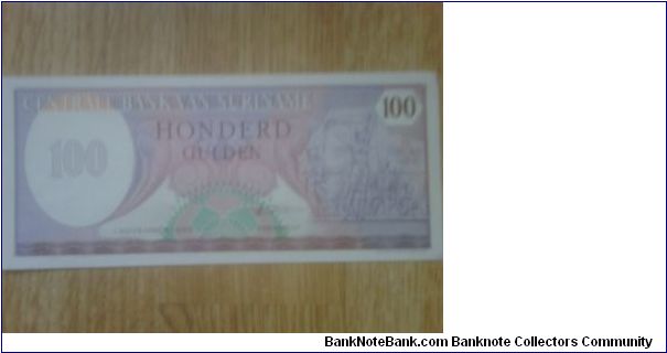 Suriname 100 Gulden Banknote