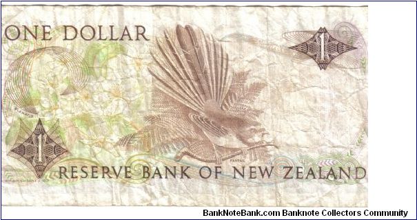 Banknote from New Zealand year 1989