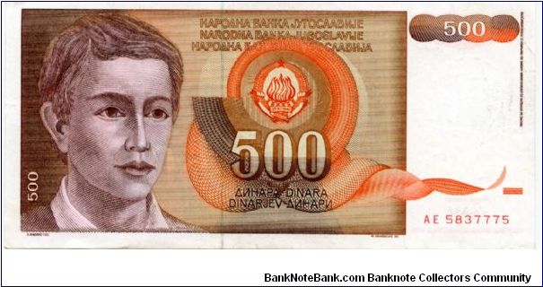 Socialist Federal Republic of Yugoslavia
500d
Young Man
mountains Banknote