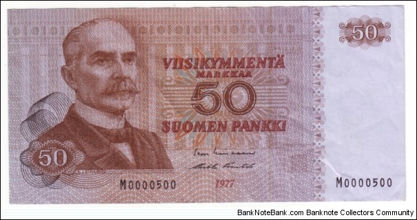 50 markkaa serie M   Banknote size 142 X 69mm (inch 5,591 X 2,72) Made of 1.248.000 pieces This note is made of 1984 Banknote