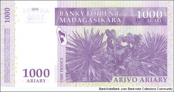 Banknote from Madagascar year 2004