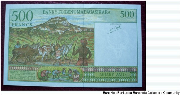 Banknote from Madagascar year 1994