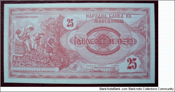 Narodna Banka na Makedonija |
25 Denari |

Obverse: Farmers harvesting |
Reverse: Ilinden monument in Kruševo Banknote