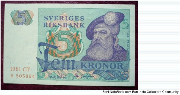 Sveriges Riksbank |
5 Kronor |

Obverse: King Gustav Vasa (1496-1560) |
Reverse: Scenes from the Swedish countryside, including stylised crowing wood-grouse and A capercaillie |
Watermark: Grid of diagonal wavy lines with the number 5 printed in the boxes. Blue and red fibers are irregularly posted in the paper Banknote