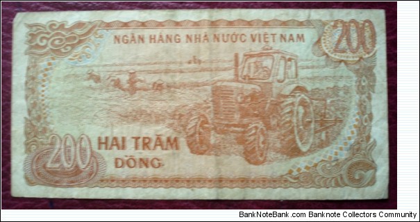 Banknote from Vietnam year 1987