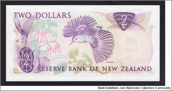 Banknote from New Zealand year 1989