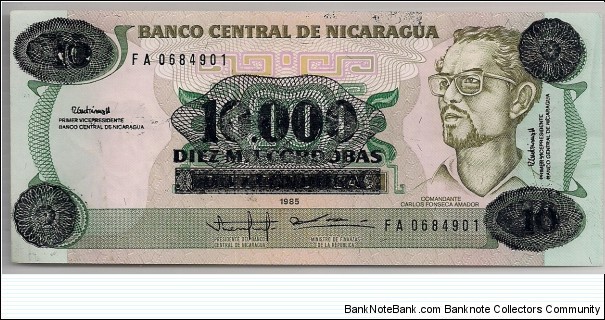 Nicaragua 10000 Cordobas ovpt 1989 P158. Banknote