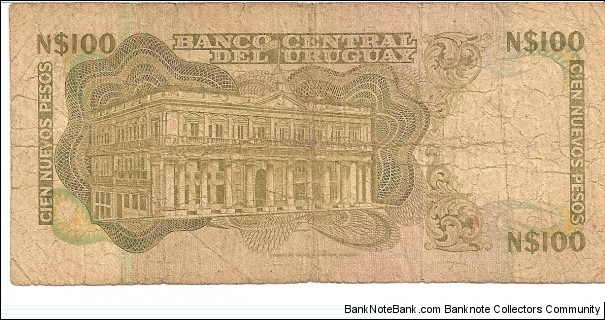 Banknote from Uruguay year 1982