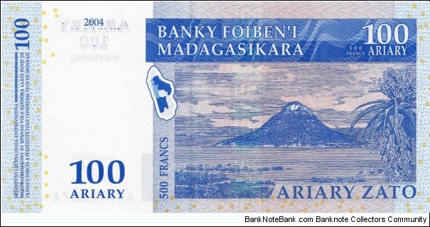 Banknote from Madagascar year 2004