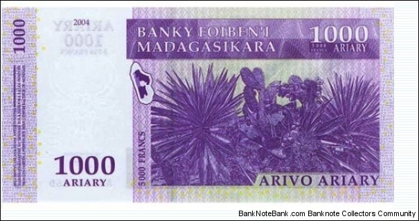 Banknote from Madagascar year 2004