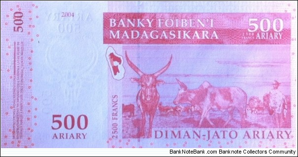 Banknote from Madagascar year 2004