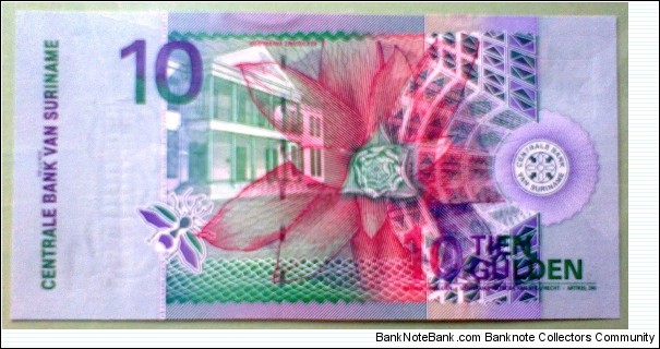 Banknote from Suriname year 2000