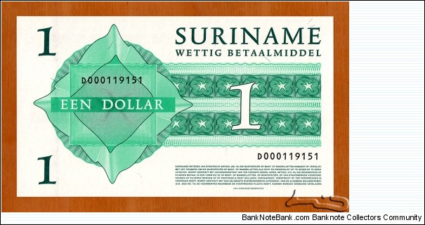 Banknote from Suriname year 2004