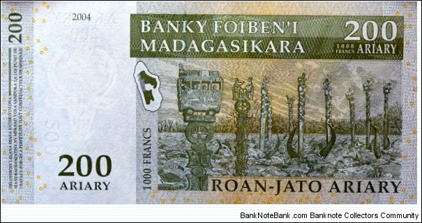 Banknote from Madagascar year 2004